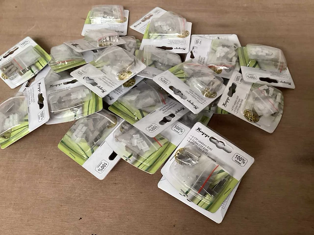 Kopp rj45 stekker afgeschermd - 6 pack (28x) - afbeelding 2 van  3