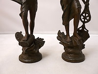 Koppel beeldjes - afbeelding 2 van  4