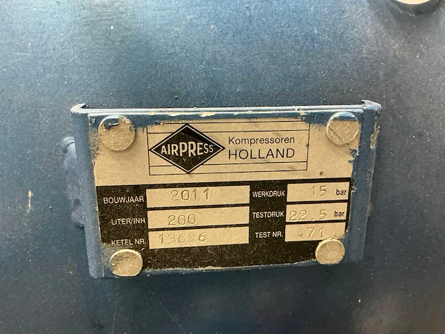 Koppens vm400 vleesvormpers + compressor - afbeelding 23 van  23