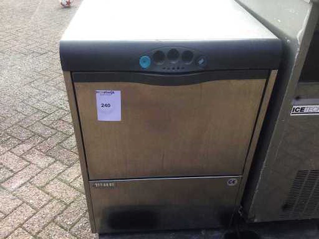 Korvenvaatwasmachine - afbeelding 1 van  7