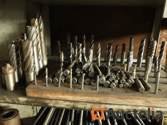 Kotter- en freesmachine - afbeelding 8 van  32