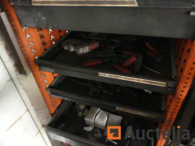 Kotter- en freesmachine - afbeelding 9 van  32
