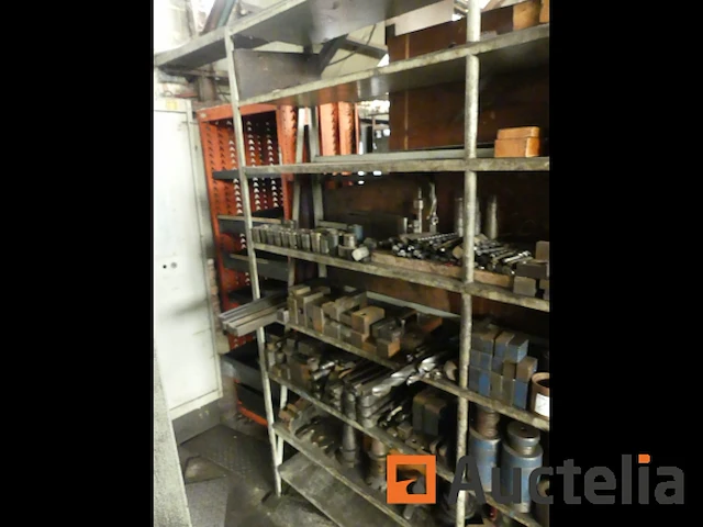 Kotter- en freesmachine - afbeelding 13 van  32