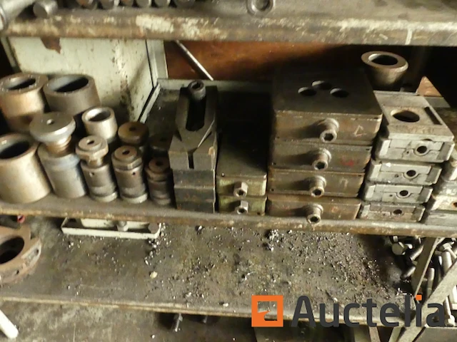 Kotter- en freesmachine - afbeelding 14 van  32