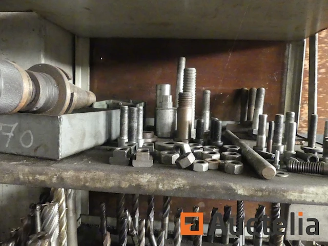 Kotter- en freesmachine - afbeelding 26 van  32