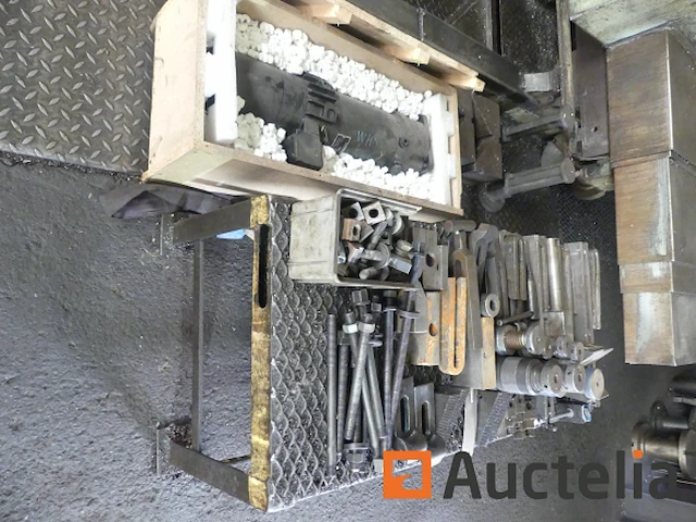 Kotter- en freesmachine - afbeelding 23 van  32