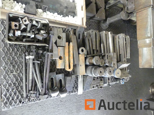 Kotter- en freesmachine - afbeelding 27 van  32