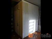 Koude kamer met rekken roma - afbeelding 2 van  8