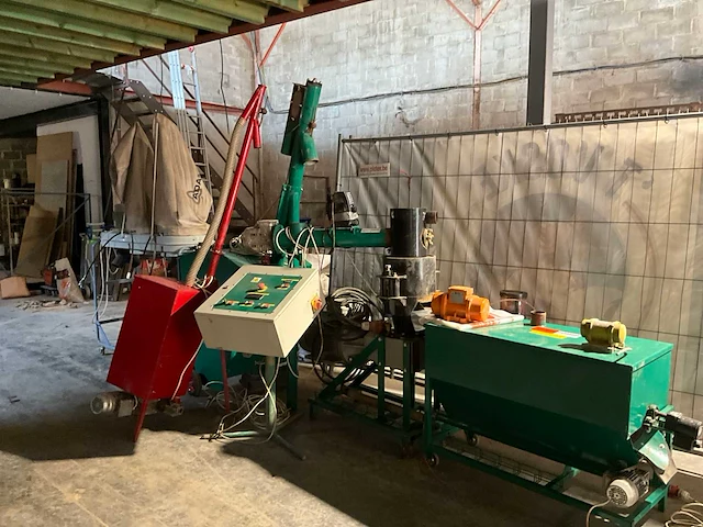 Kovo novák palletpersmachine - afbeelding 1 van  28