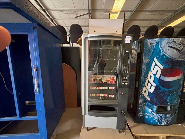 Kraan - combi - verkoopautomaat - afbeelding 1 van  6