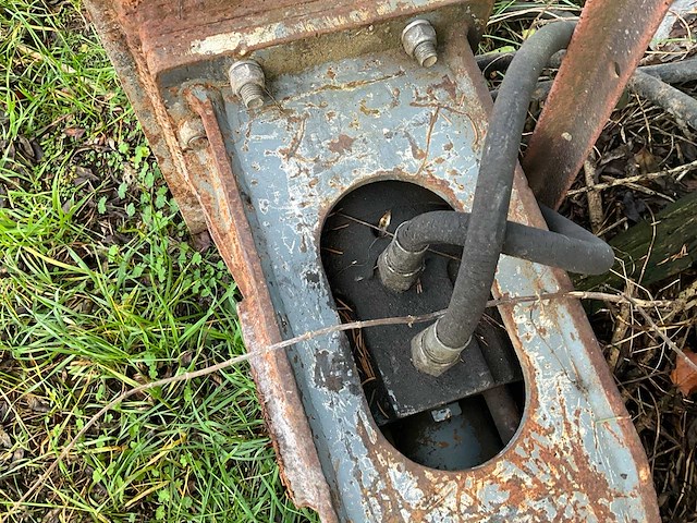 Kraan drilboor om te controleren - afbeelding 6 van  8