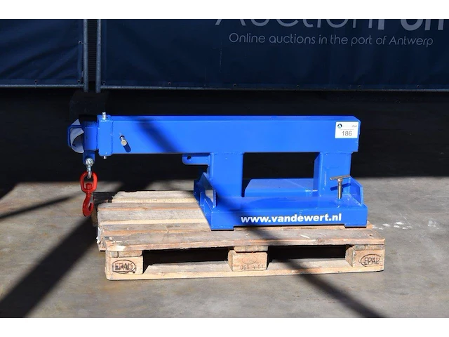 Kraanarm hijsjib 2500kg nieuw - afbeelding 1 van  1