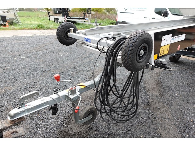 Kraanlift paus - afbeelding 2 van  13