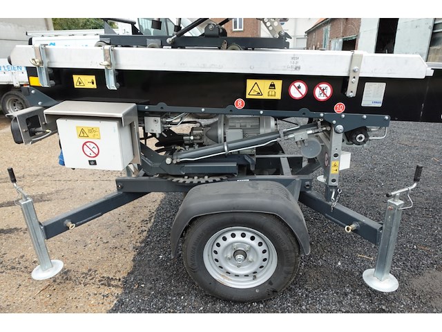 Kraanlift paus - afbeelding 5 van  13