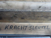 Krachtsleutel plus 2 dopsleutels - afbeelding 2 van  2