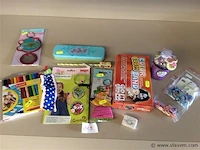 Kransen en parels maken + divers - afbeelding 1 van  3