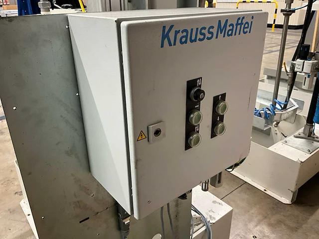 Krauss maffei pompunit - afbeelding 4 van  6