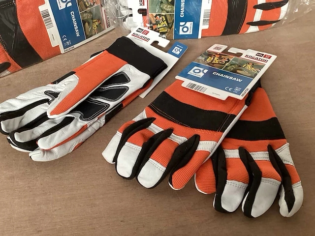 Kreator krtt006xxl werkhandschoenen geschikt voor kettingzaag (17x) - afbeelding 1 van  5