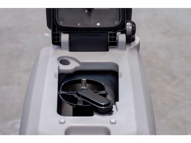 Kremer - 2025 - kr-fl50a - schrob-zuigmachine - afbeelding 5 van  23