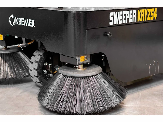 Kremer - 2025 - kryzs4 - zit veegmachine - afbeelding 16 van  21