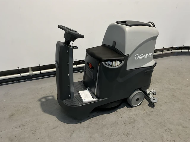 Kremer - kr fr 70 - zelfrijdende veegmachine - afbeelding 1 van  17