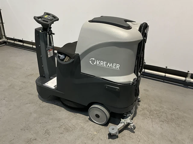 Kremer - kr fr 70 - zelfrijdende veegmachine - afbeelding 11 van  17