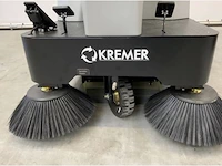 Kremer - kryzs4 opzit veeg machine - zelfrijdende veegmachine - afbeelding 9 van  10