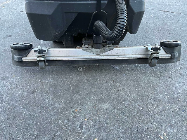 Kremer scrubber kr-fl50a vloerreiniger - vloerschrobmachine - afbeelding 11 van  12