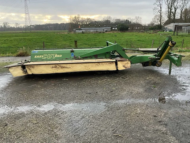 Krone easycut 320 cv schijvenmaaier - afbeelding 9 van  16