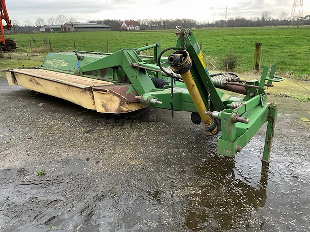 Krone easycut 320 cv schijvenmaaier - afbeelding 15 van  16