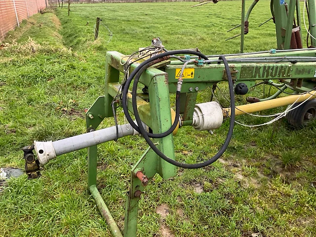 Krone kwt 10 50 8x7 hooischudder - afbeelding 2 van  19