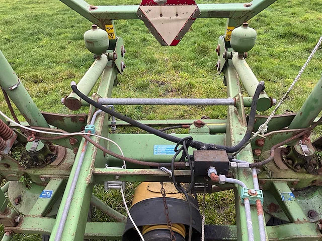 Krone kwt 10 50 8x7 hooischudder - afbeelding 9 van  19
