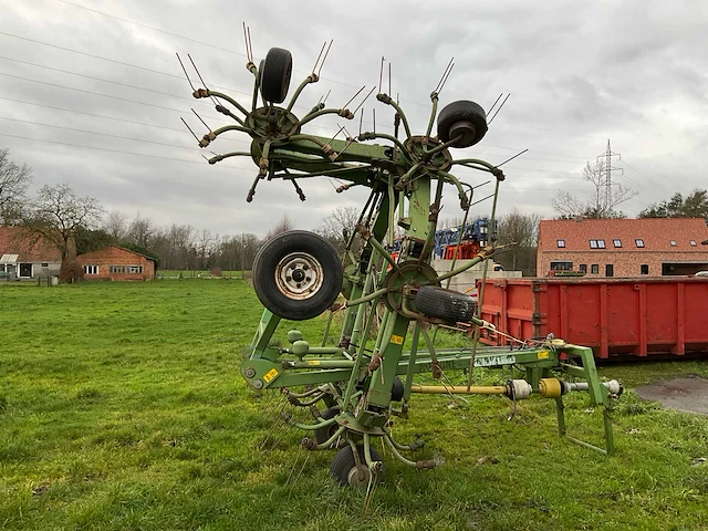 Krone kwt 10 50 8x7 hooischudder - afbeelding 15 van  19