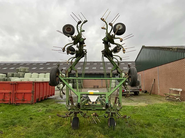 Krone kwt 10 50 8x7 hooischudder - afbeelding 17 van  19