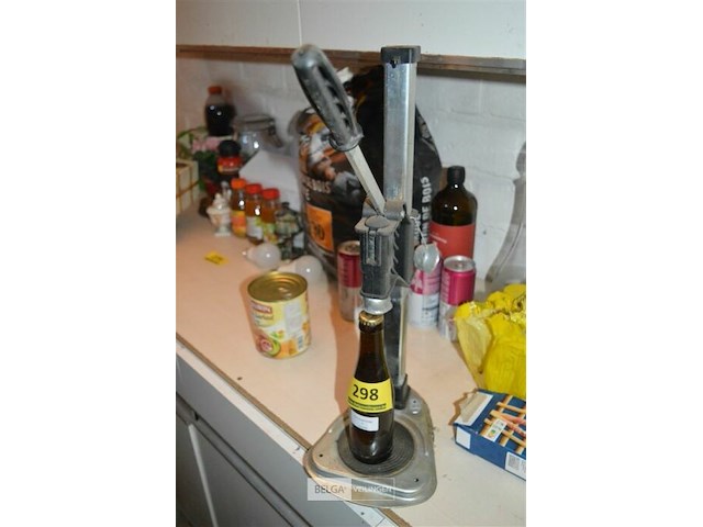 Kroonkurker - afbeelding 1 van  3