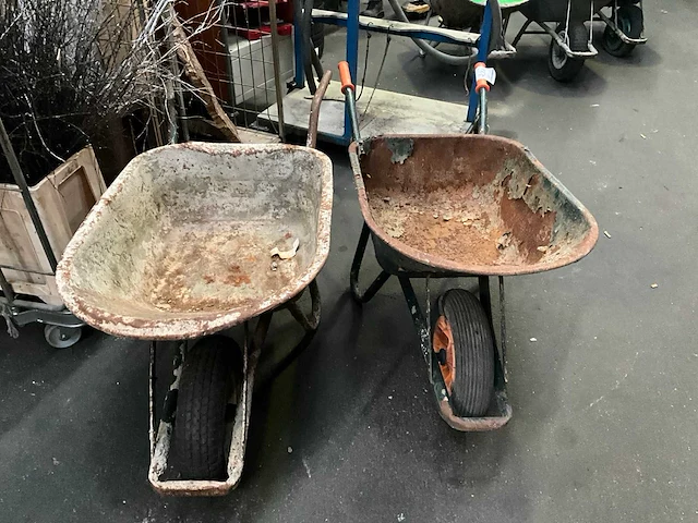 Kruiwagen (2x) - afbeelding 1 van  2