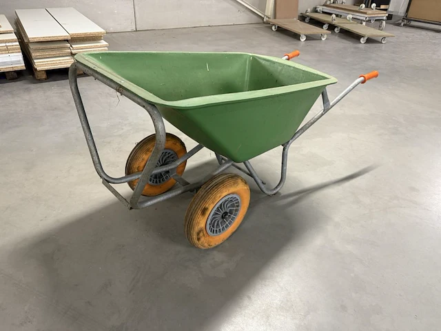 Kruiwagen met dubbele wielen - afbeelding 1 van  4