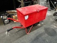 Kruiwagen met gesloten koffer - afbeelding 1 van  3