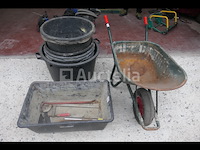 Kruiwagen, ronde schalen en rechthoekige schalen - afbeelding 9 van  9