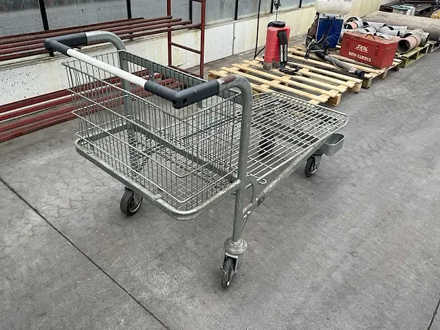 Kruiwagen - afbeelding 3 van  4