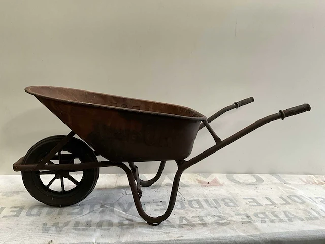 Kruiwagen - afbeelding 1 van  1