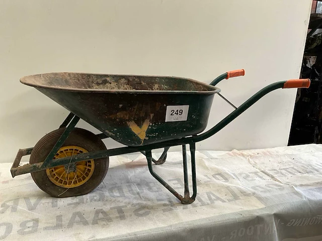 Kruiwagen - afbeelding 1 van  3