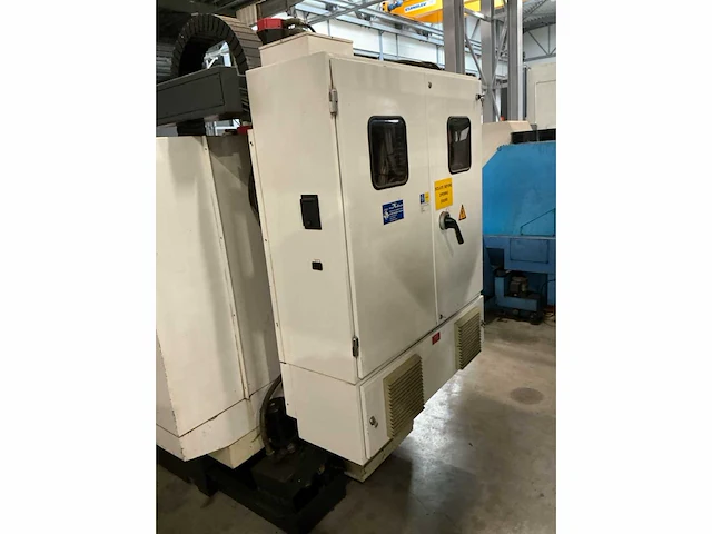 Kryle vmc 500b cnc freesmachine - afbeelding 10 van  15