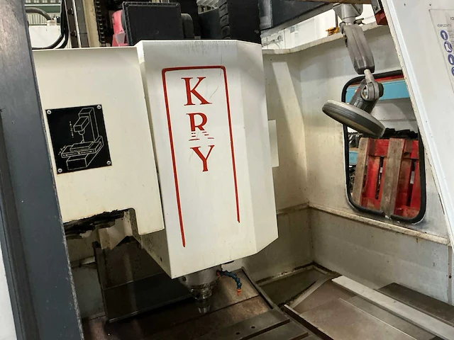 Kryle vmc 500b cnc freesmachine - afbeelding 14 van  15