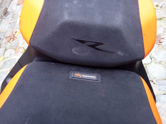 Ktm - 1290 superduke r - motorfiets - afbeelding 2 van  11