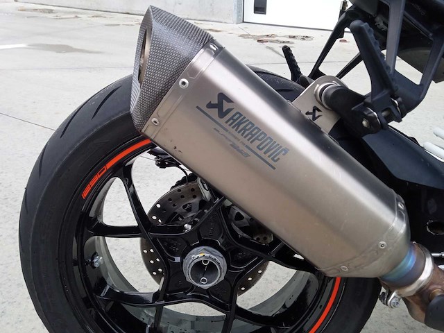 Ktm - 1290 superduke r - motorfiets - afbeelding 10 van  12