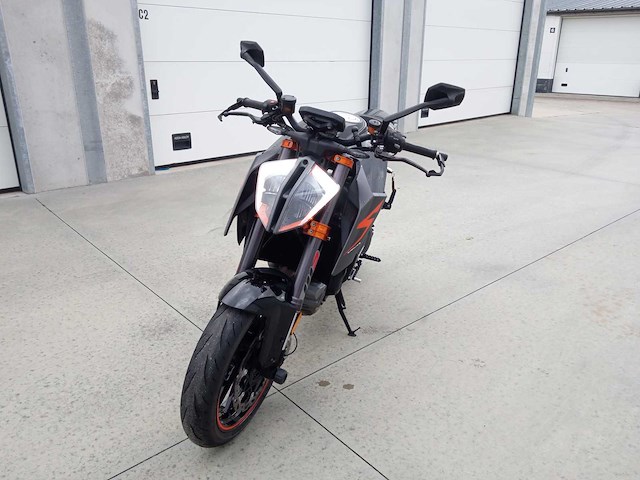 Ktm - 1290 superduke r - motorfiets - afbeelding 6 van  12