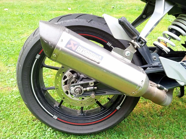 Ktm - duke 125 - motorfiets - afbeelding 6 van  7