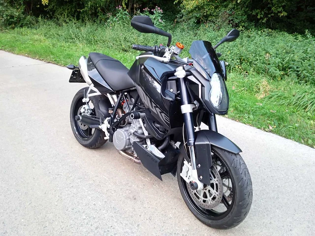 Ktm - super duke - motorfiets - afbeelding 3 van  10