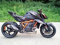 Ktm - super duke 1290 r - motorcycle - afbeelding 1 van  13